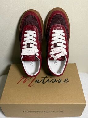 Matisse “Quincy” Wine Red Sneakers - Size 5 1/2 - NWT